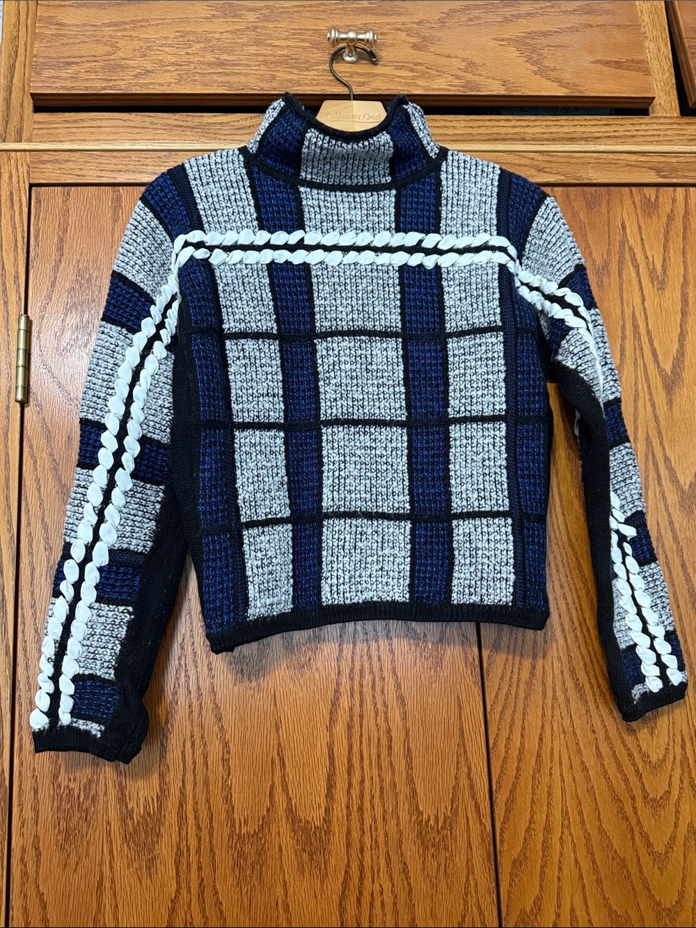Club Monaco Navy, Gray & White Turtleneck Sweater